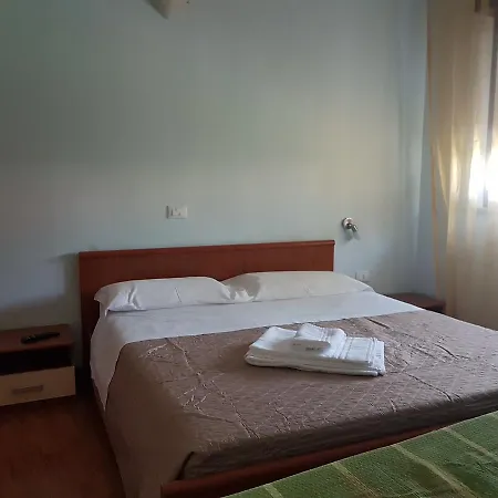 A Casa Di Luigi ゲストハウス Corropoli